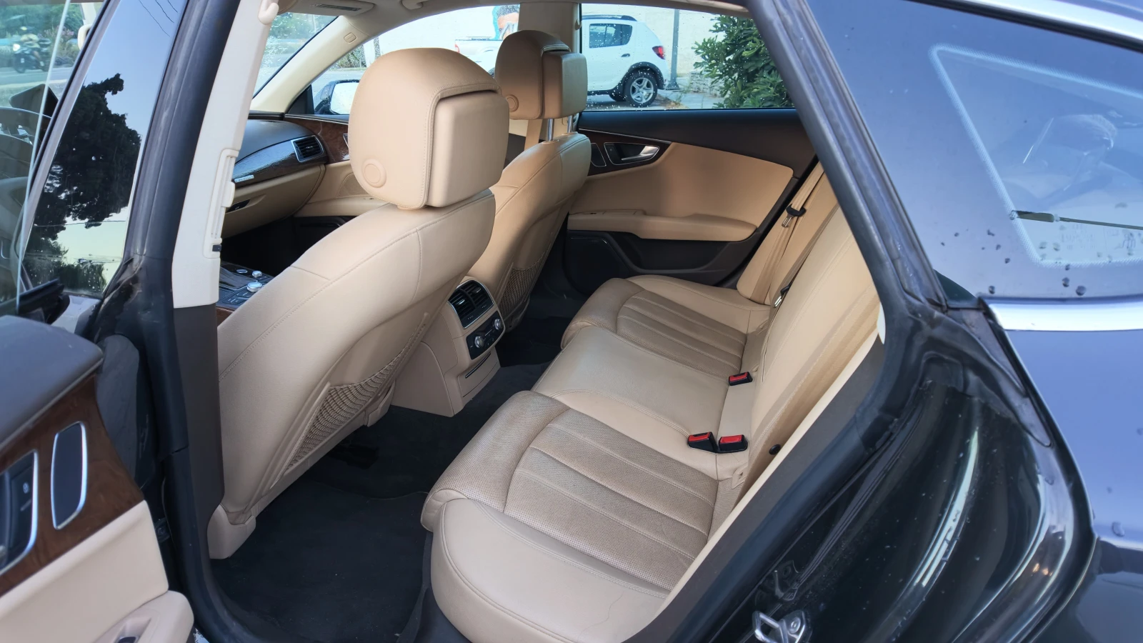 Audi A7, снимка 13 - Автомобили и джипове - 55658395