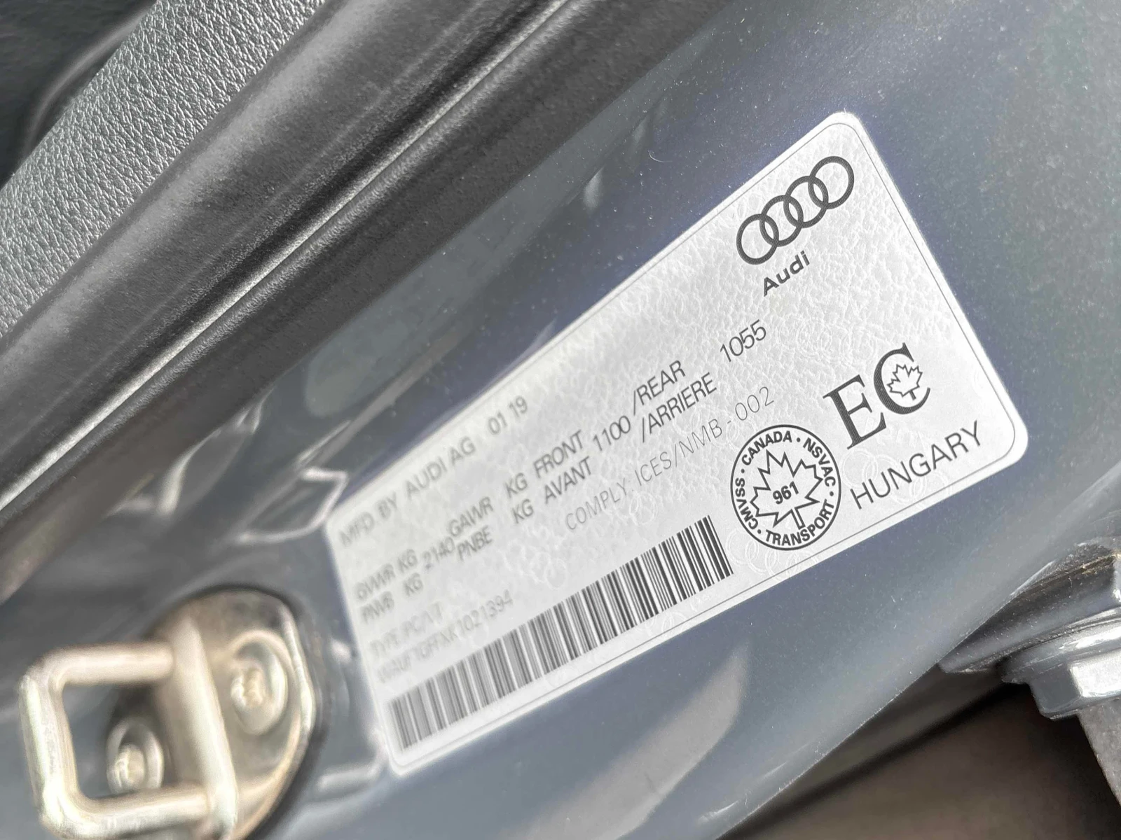 Audi S3 Technik / Distronic / B&O / Клип на мотора , снимка 10 - Автомобили и джипове - 55967294
