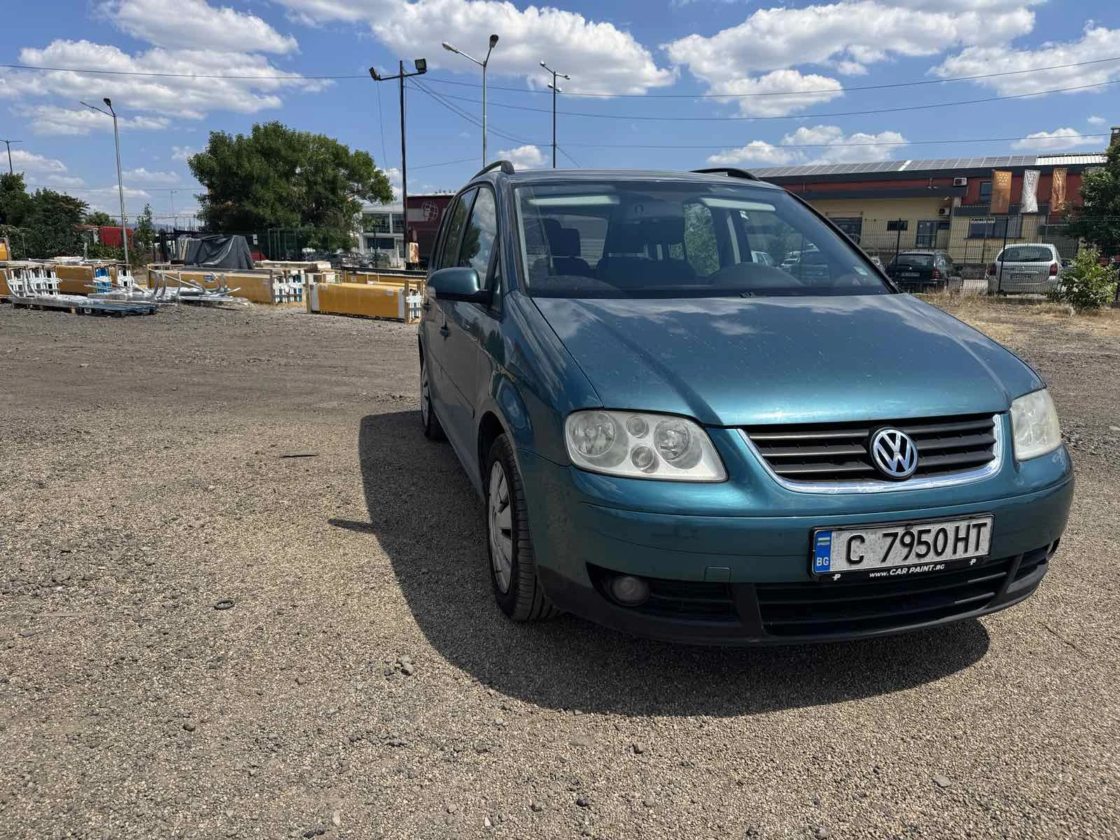 VW Touran 6+ 1, снимка 3 - Автомобили и джипове - 56198699