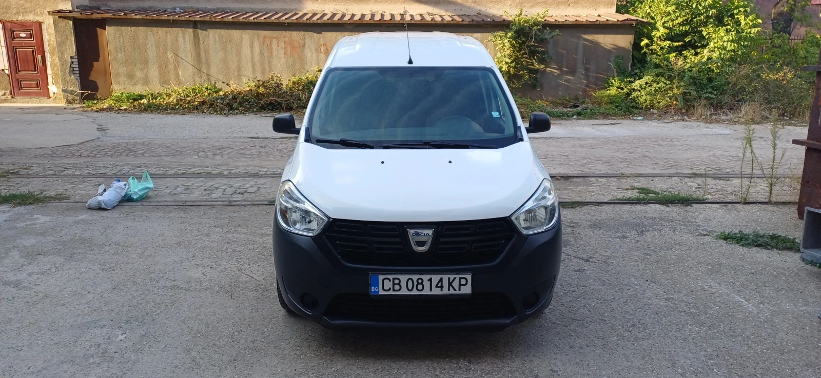 Dacia Dokker, снимка 9 - Автомобили и джипове - 56219165