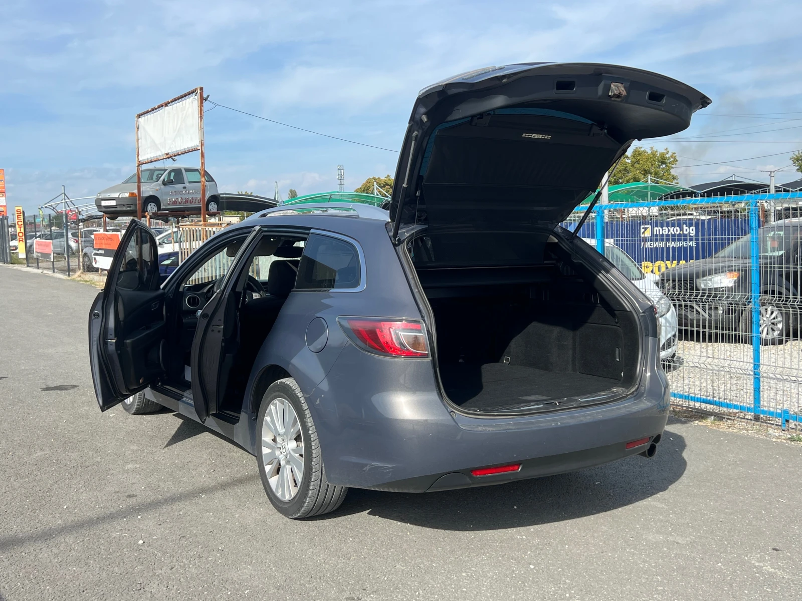 Mazda 6 КЛИМА-ВСИЧКО ПЛАТЕНО, снимка 12 - Автомобили и джипове - 56430390