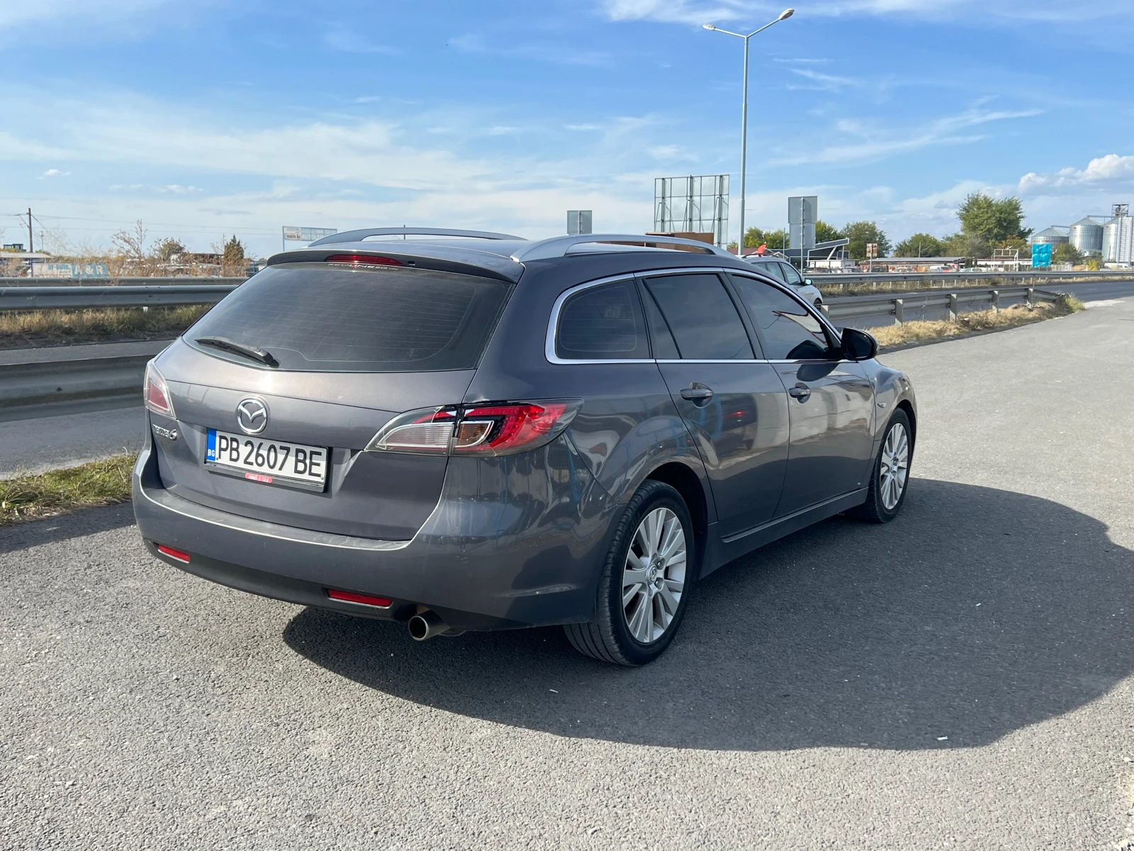 Mazda 6 КЛИМА-ВСИЧКО ПЛАТЕНО, снимка 4 - Автомобили и джипове - 56430390