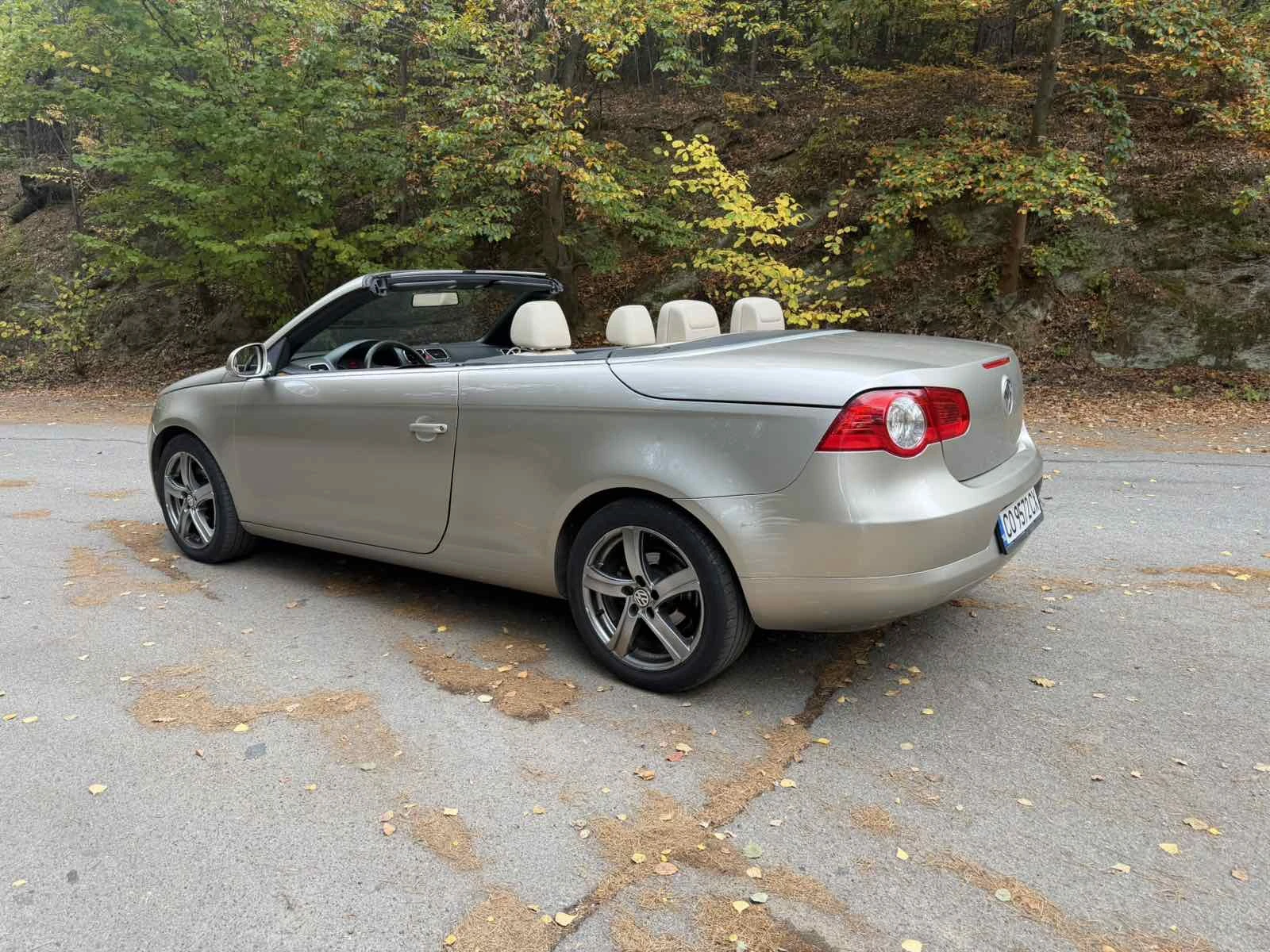 VW Eos 2.0 TDI, снимка 10 - Автомобили и джипове - 56557280
