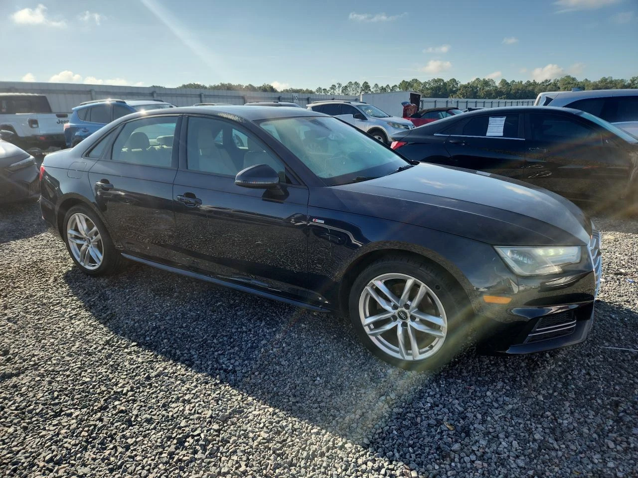 Audi A4 2.0l Ultra Premium, снимка 4 - Автомобили и джипове - 56570276