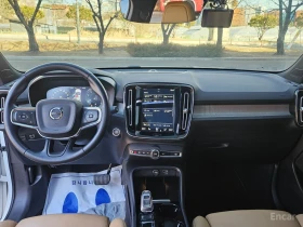 Volvo XC40 INSCRIPTION* ДИГИТАЛНО* ТАБЛО* ПОДГРЕВ* САМОПАРКИР, снимка 6