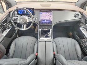 Mercedes-Benz EQE 350* 4MATIC* DISTRONIC* ПОДГРЕВ* ОБДУХ* 360* , снимка 7