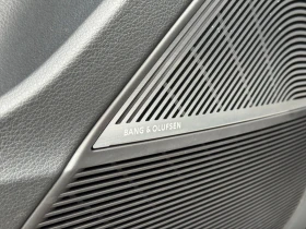 Audi SQ8 TDI quattro, снимка 9 - Автомобили и джипове - 53384112