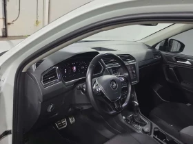 VW Tiguan * UNITED * CARFAX * ПАНОРАМА * НАВИГАЦИЯ * ПОДГРЕВ - 16980 € / 33209.99 лв. - 16818520 11