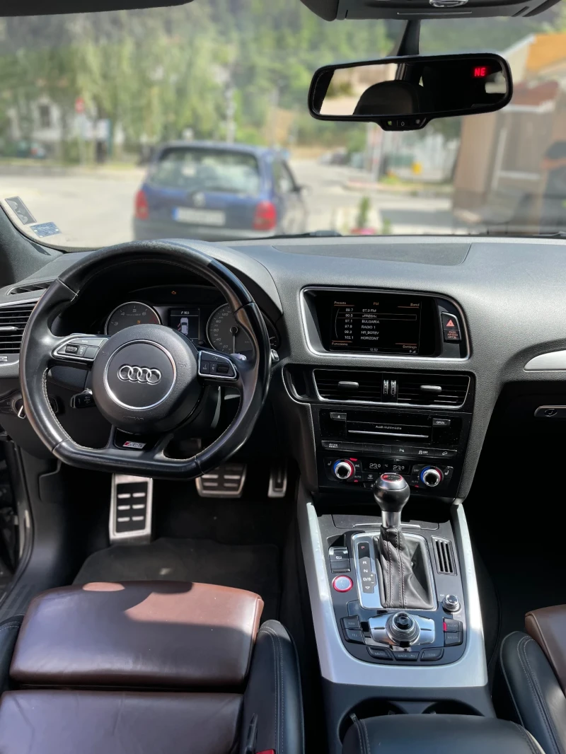 Audi SQ5 Technik * Distronik* , снимка 9 - Автомобили и джипове - 46864932