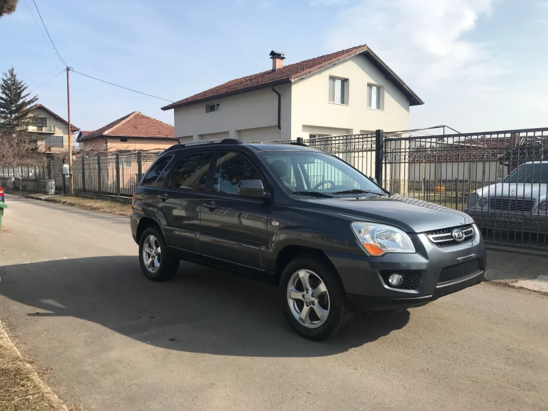 Kia Sportage 2.0 ЧИСТО НОВ-ГАЗ-БЕНЗИН-4?4, снимка 6 - Автомобили и джипове - 49300948