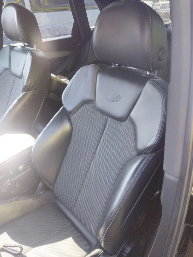 Audi Q5, снимка 8 - Автомобили и джипове - 52296804