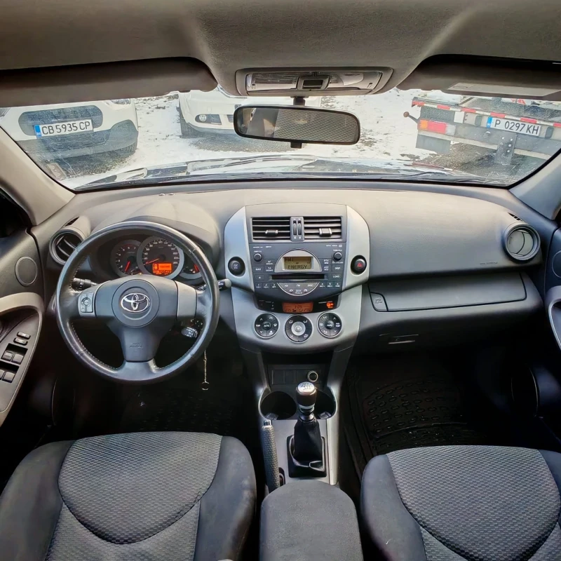 Toyota Rav4 d4d 2.2, 6 СКОРОСТИ, 4х4, ОБСЛУЖЕНА+ РЕГИСТРАЦИЯ, снимка 11 - Автомобили и джипове - 53046653