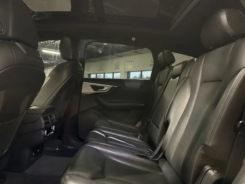 Audi Q7 Progressiv 55 TFSI Quattro, снимка 13 - Автомобили и джипове - 53414975
