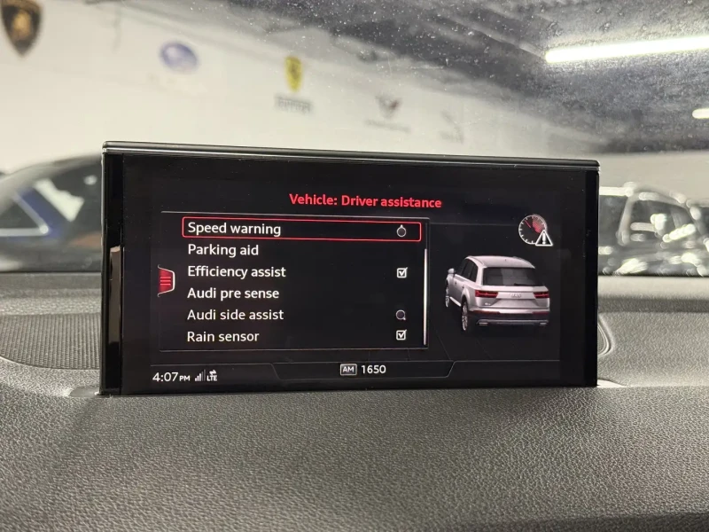 Audi Q7 Progressiv 55 TFSI Quattro, снимка 9 - Автомобили и джипове - 53414975