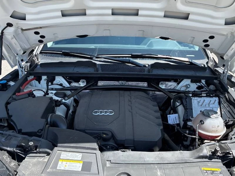 Audi Q5 * Progressiv * ДИСТРОНИК * 360 * ПОДГРЕВ, снимка 16 - Автомобили и джипове - 55435578