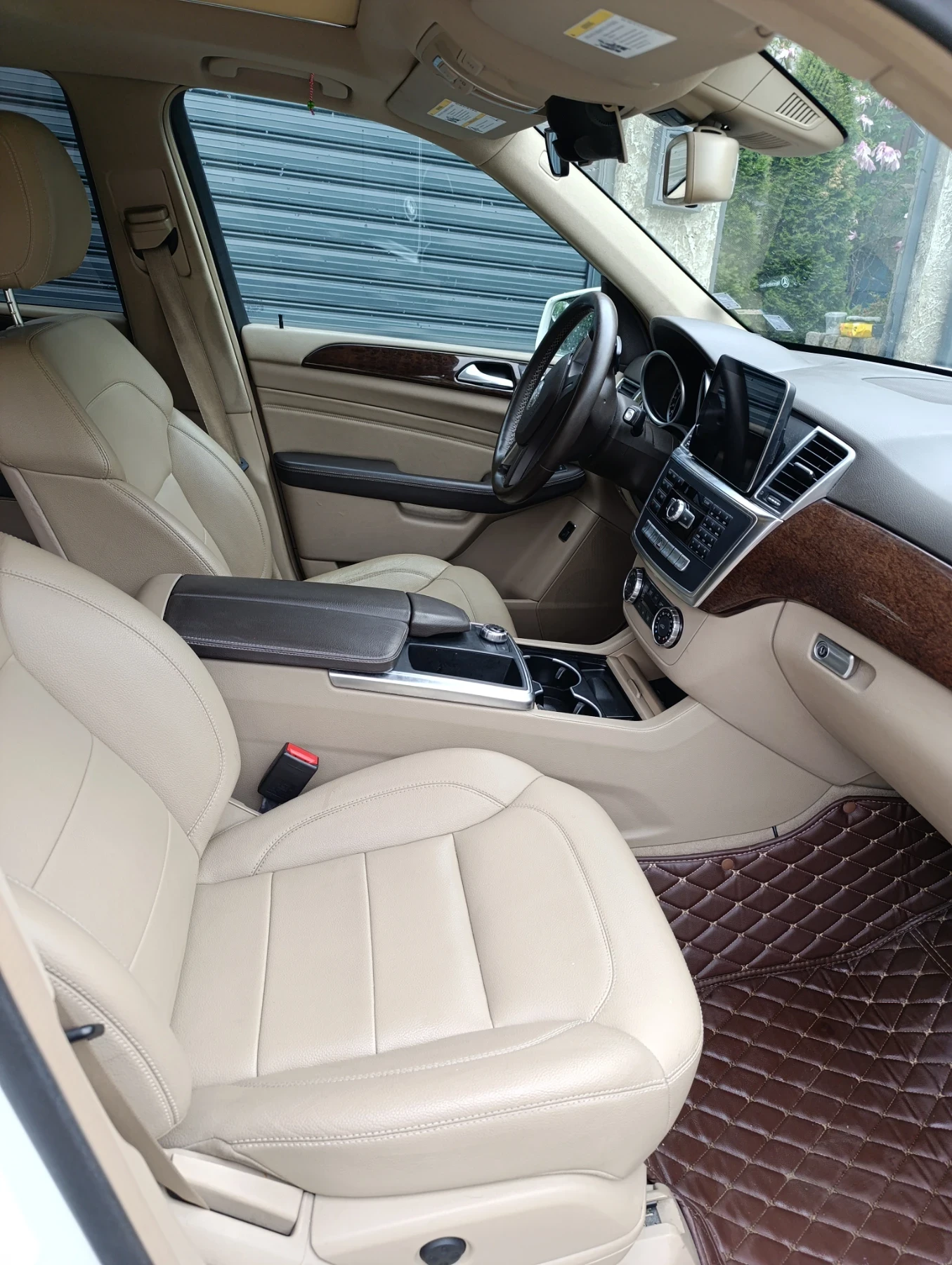 Mercedes-Benz ML 350 Blueteck  - изображение 9