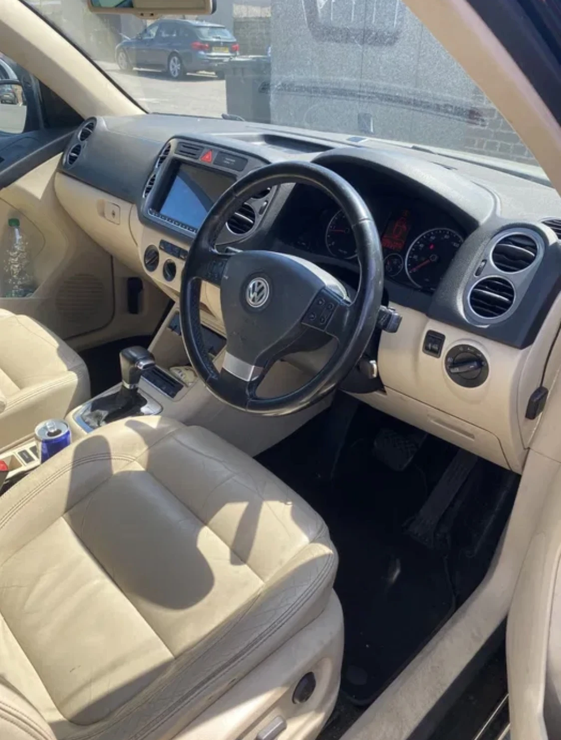VW Tiguan 2.0 TDI AUTOMATIC  - изображение 4