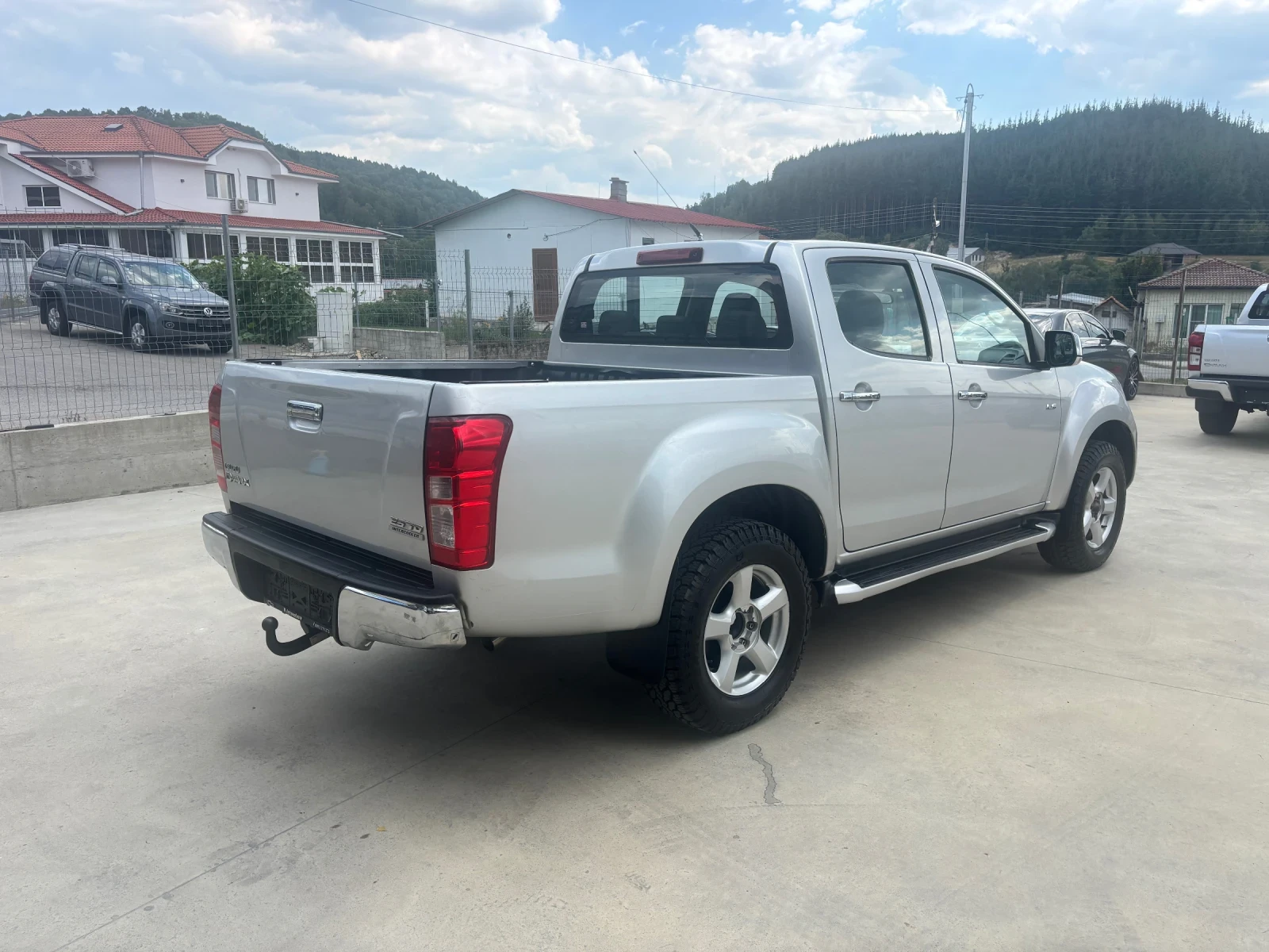 Isuzu D-max  - изображение 2