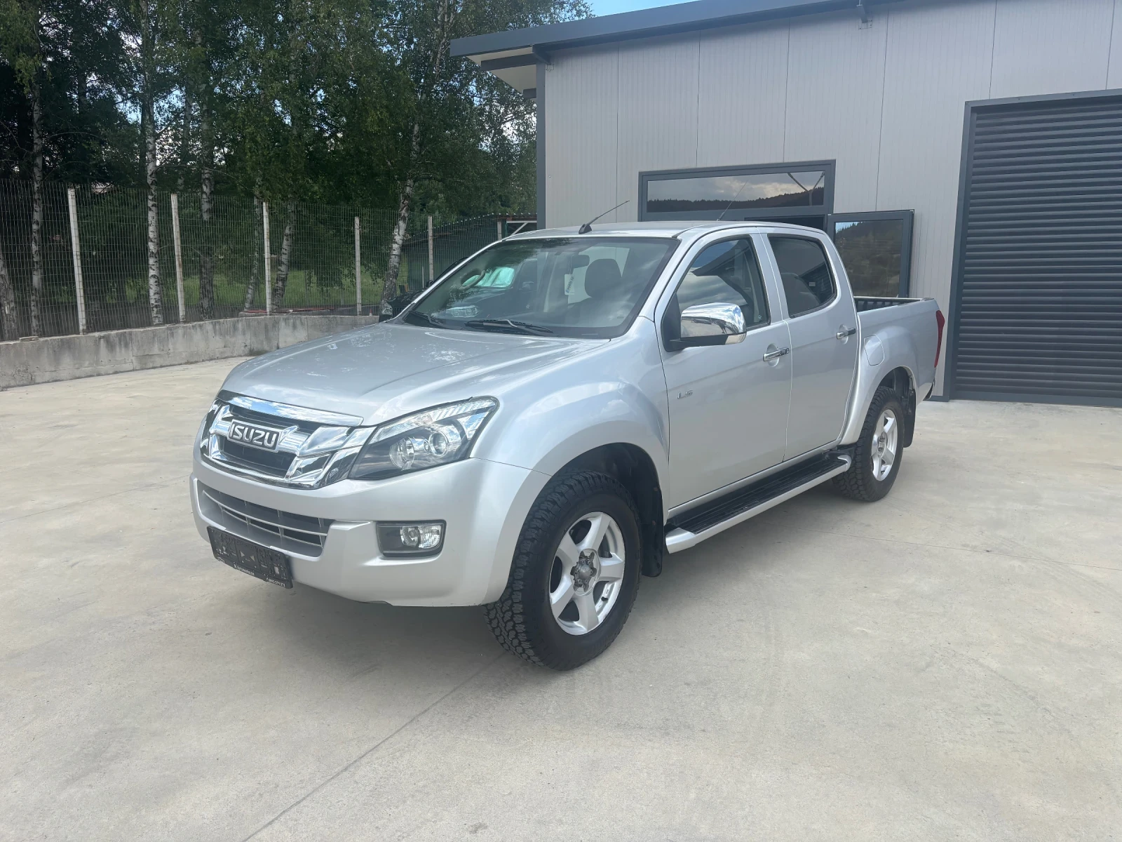 Isuzu D-max  - изображение 4