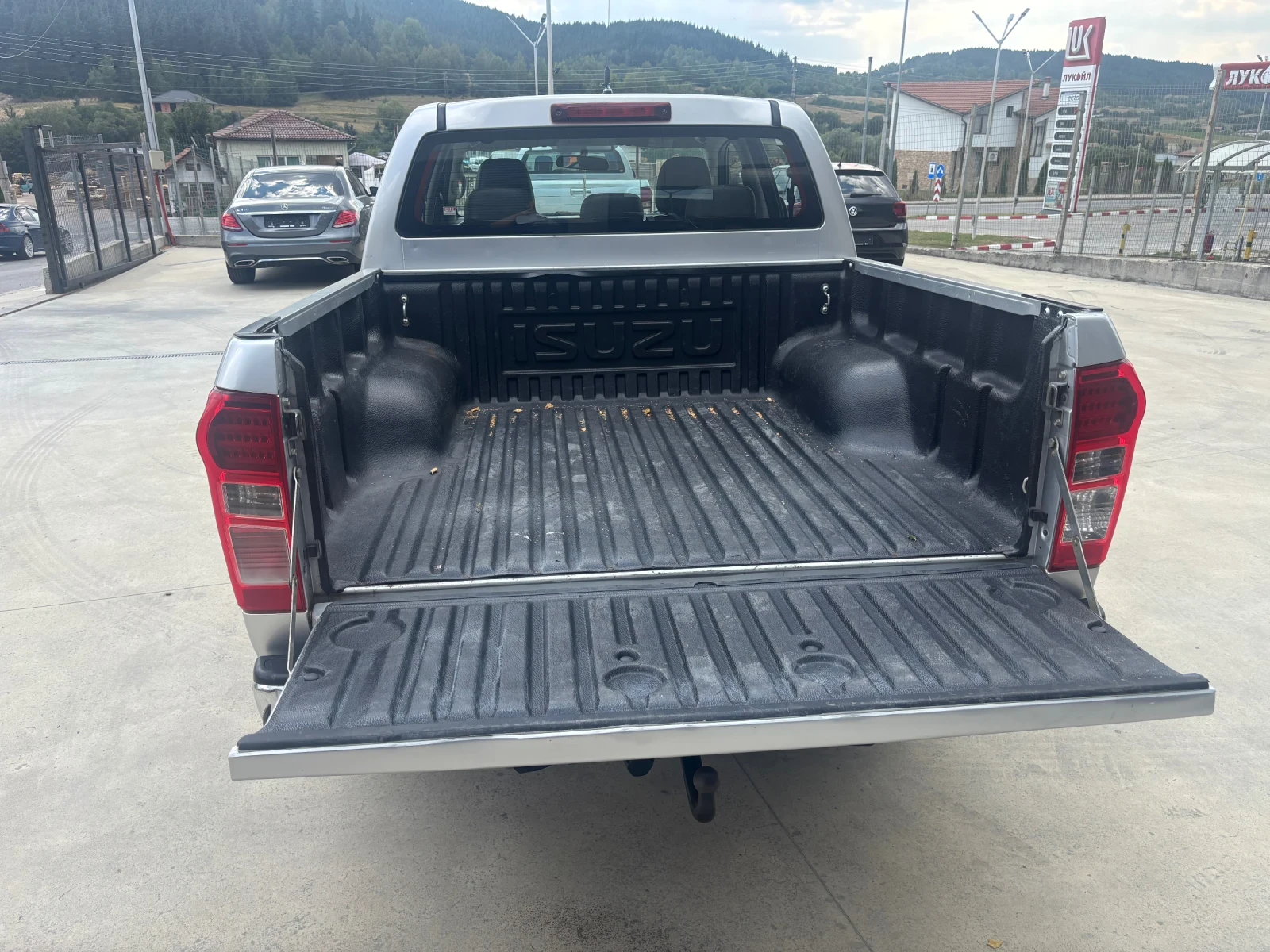 Isuzu D-max | Mobile.bg   15