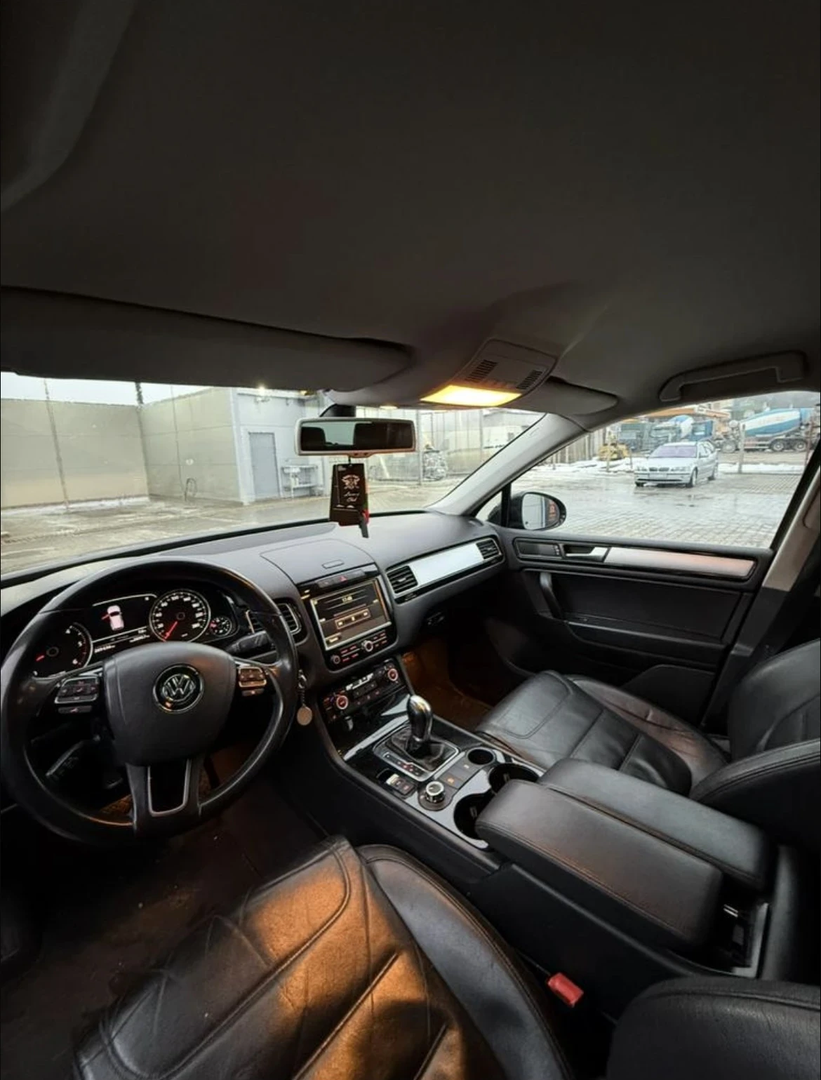 VW Touareg  - изображение 6