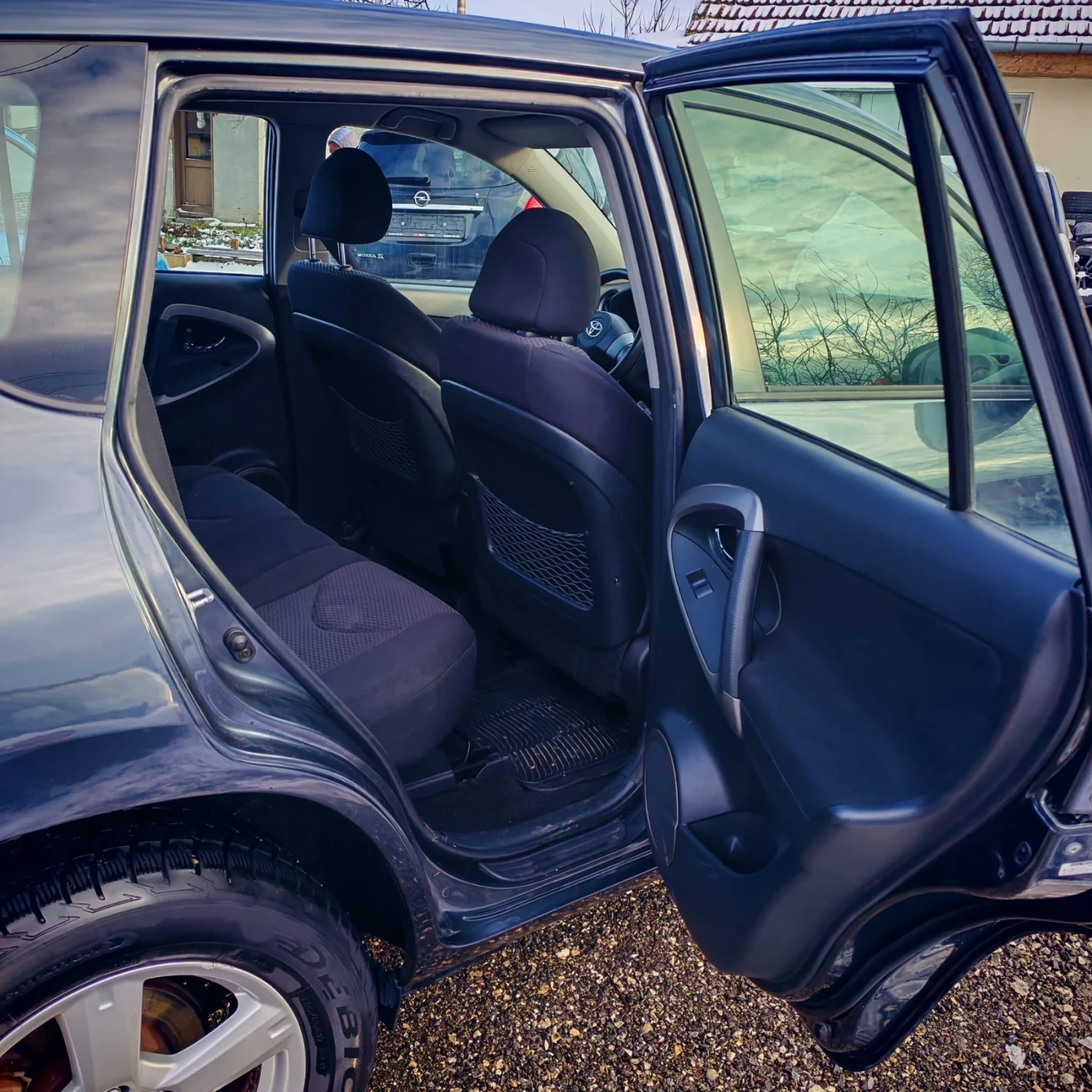 Toyota Rav4 d4d 2.2, 6 ��������, 4�4, ���������+ ����������� | Mobile.bg � ����������� 10