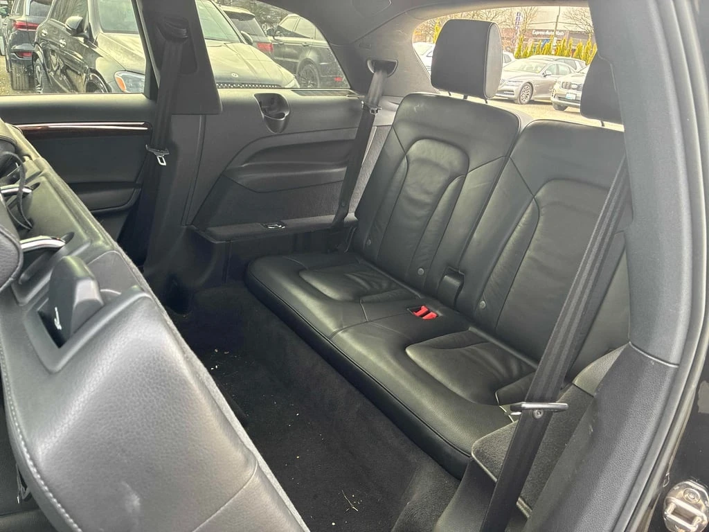 Audi Q7 * 3.0L * CARFAX * ЦЕНА ДО БГ - изображение 10