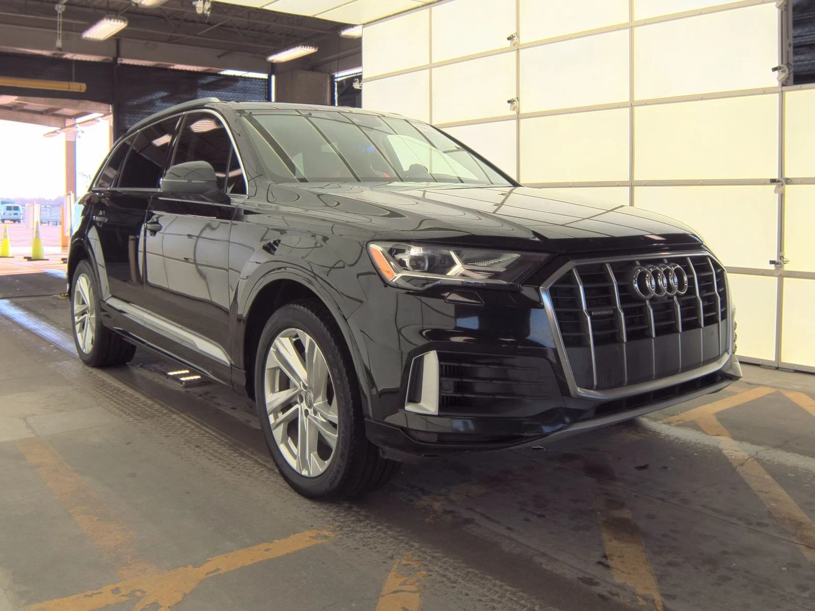 Audi Q7 Premium Plus 55 TFSI - изображение 3