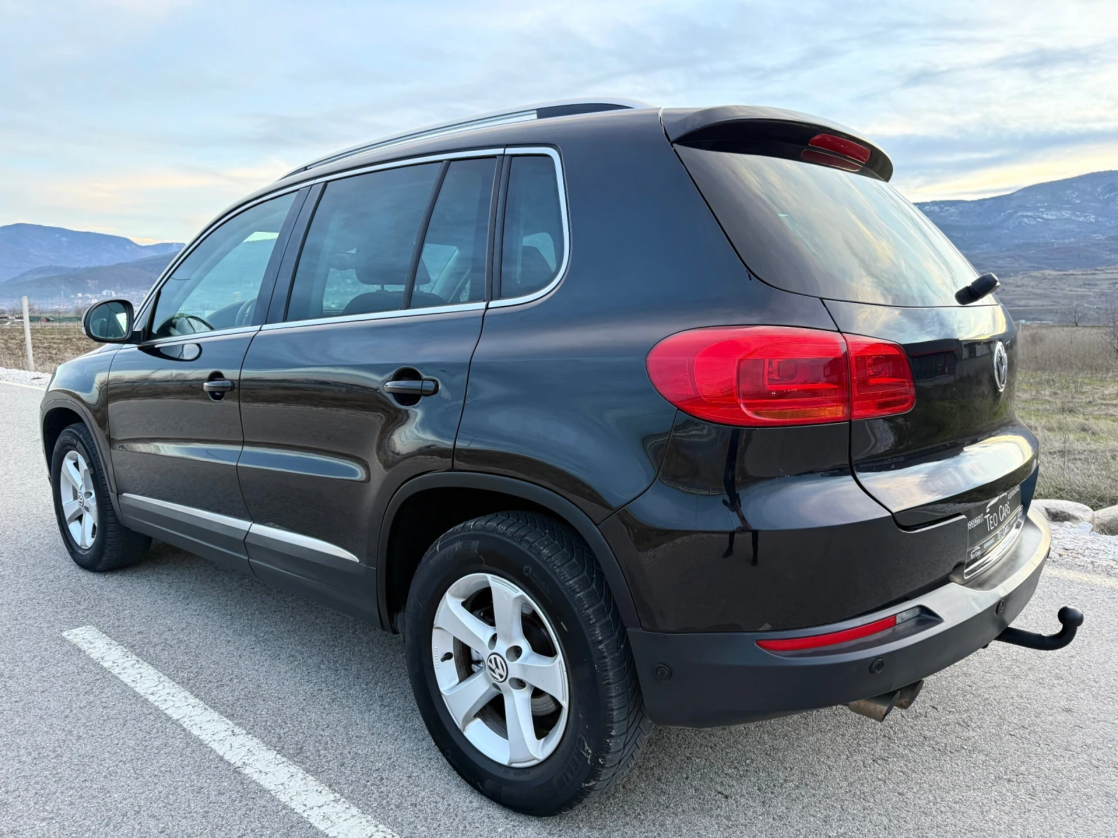 VW Tiguan 2.0 TDI / FULL / LED / 4MOTION / NAVI / PANORAMA  - изображение 5