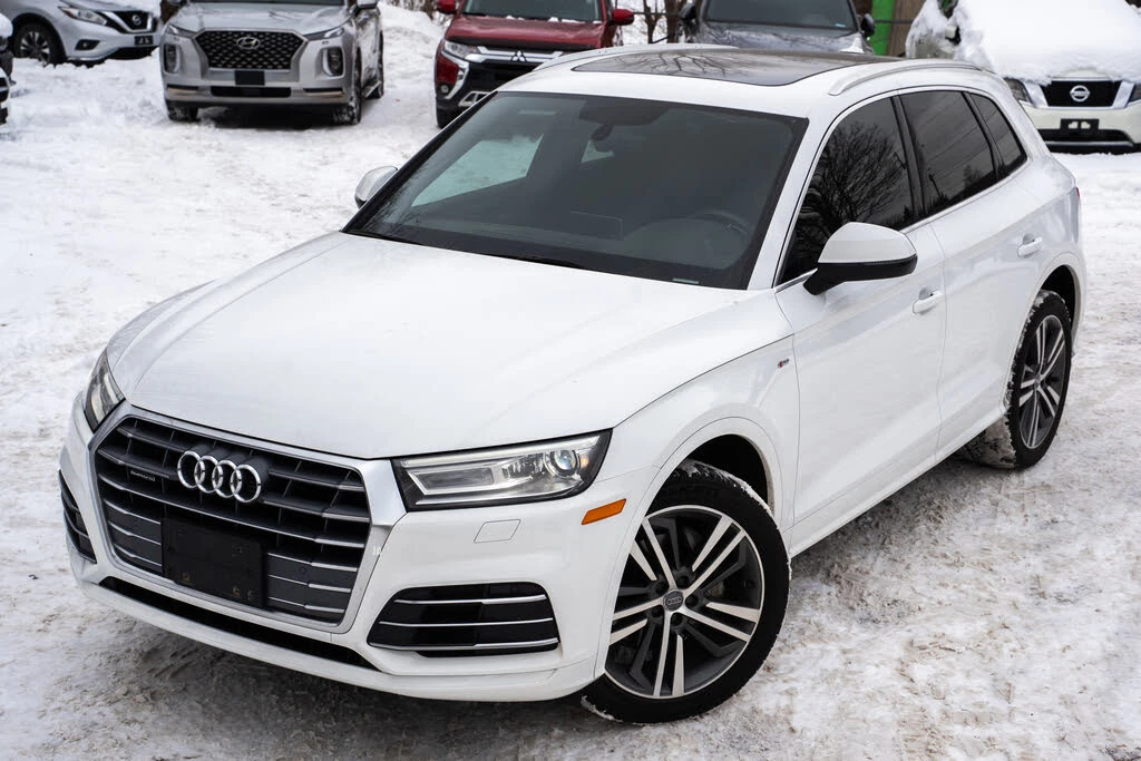 Audi Q5 2.0* quattroProgressive* АвтоКредит* (ЦЕНА ДО БГ), снимка 3 - Автомобили и джипове - 53739310