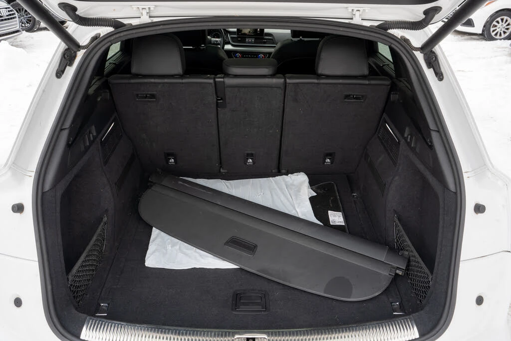 Audi Q5 2.0* quattroProgressive* АвтоКредит* (ЦЕНА ДО БГ), снимка 7 - Автомобили и джипове - 53739310