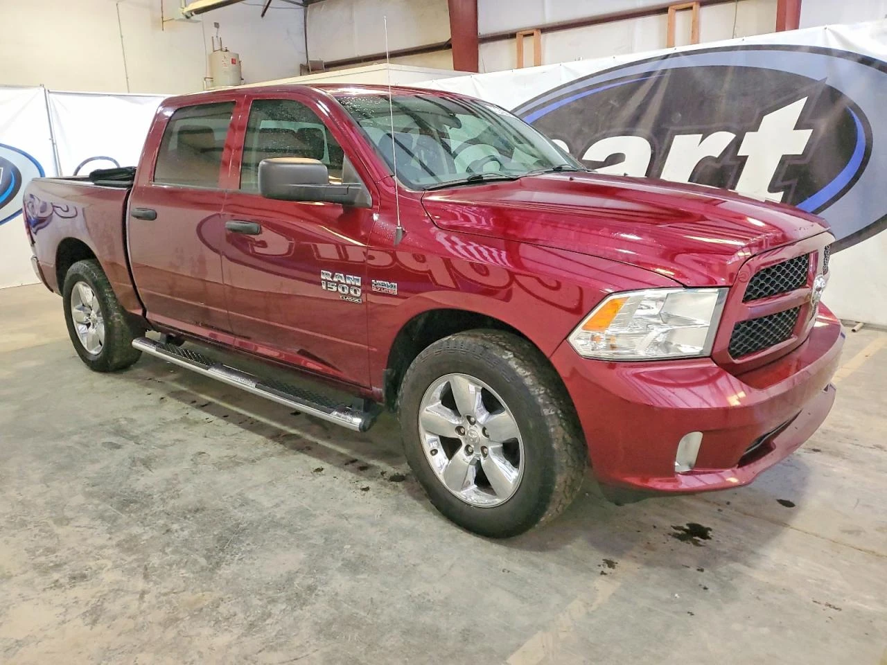 Dodge RAM 1500 5.7l Classic Tradesman, снимка 4 - Автомобили и джипове - 54087421