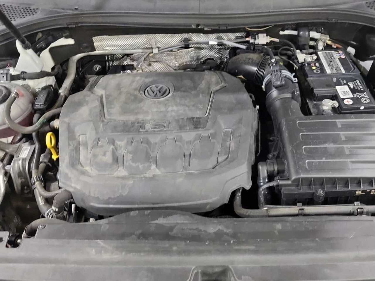 VW Tiguan * UNITED * CARFAX * ПАНОРАМА * НАВИГАЦИЯ * ПОДГРЕВ, снимка 17 - Автомобили и джипове - 54124374