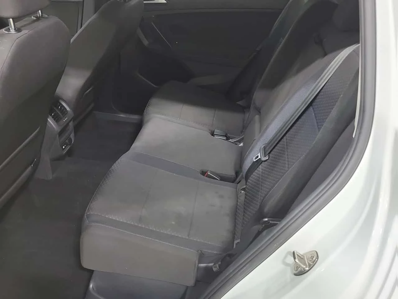 VW Tiguan * UNITED * CARFAX * ПАНОРАМА * НАВИГАЦИЯ * ПОДГРЕВ, снимка 13 - Автомобили и джипове - 54124374