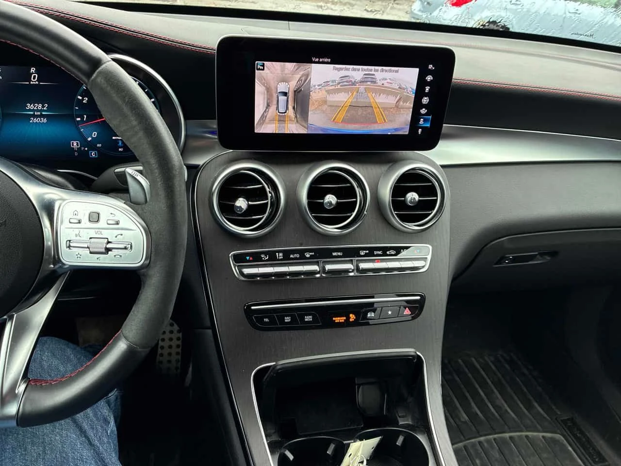Mercedes-Benz GLC AMG 43 / DISTRONIC / 360 / КЛИП НА МОТОРА , снимка 9 - Автомобили и джипове - 54313021