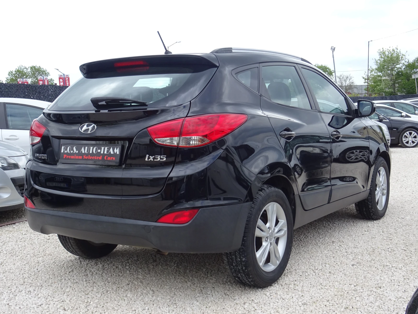 Hyundai IX35 1.7crdi 2WD Comfort, снимка 5 - Автомобили и джипове - 54490973