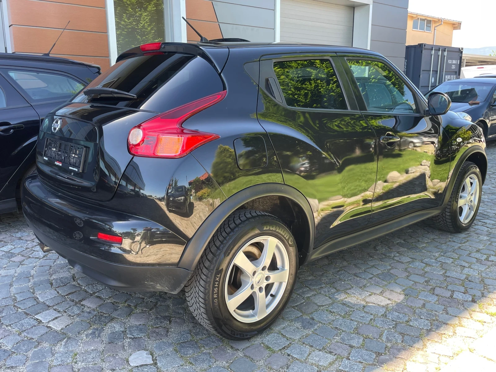 Nissan Juke 1.6i, снимка 5 - Автомобили и джипове - 54725490