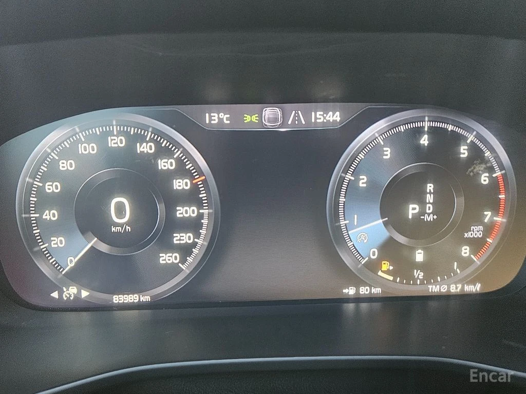 Volvo XC40 INSCRIPTION* ДИГИТАЛНО* ТАБЛО* ПОДГРЕВ* САМОПАРКИР, снимка 8 - Автомобили и джипове - 54884220