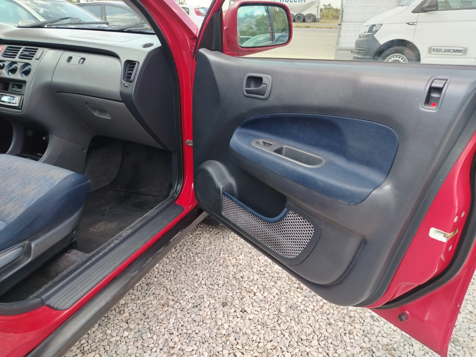 Honda Hr-v 1.4i 4x4 GAZOV, снимка 11 - Автомобили и джипове - 55616748