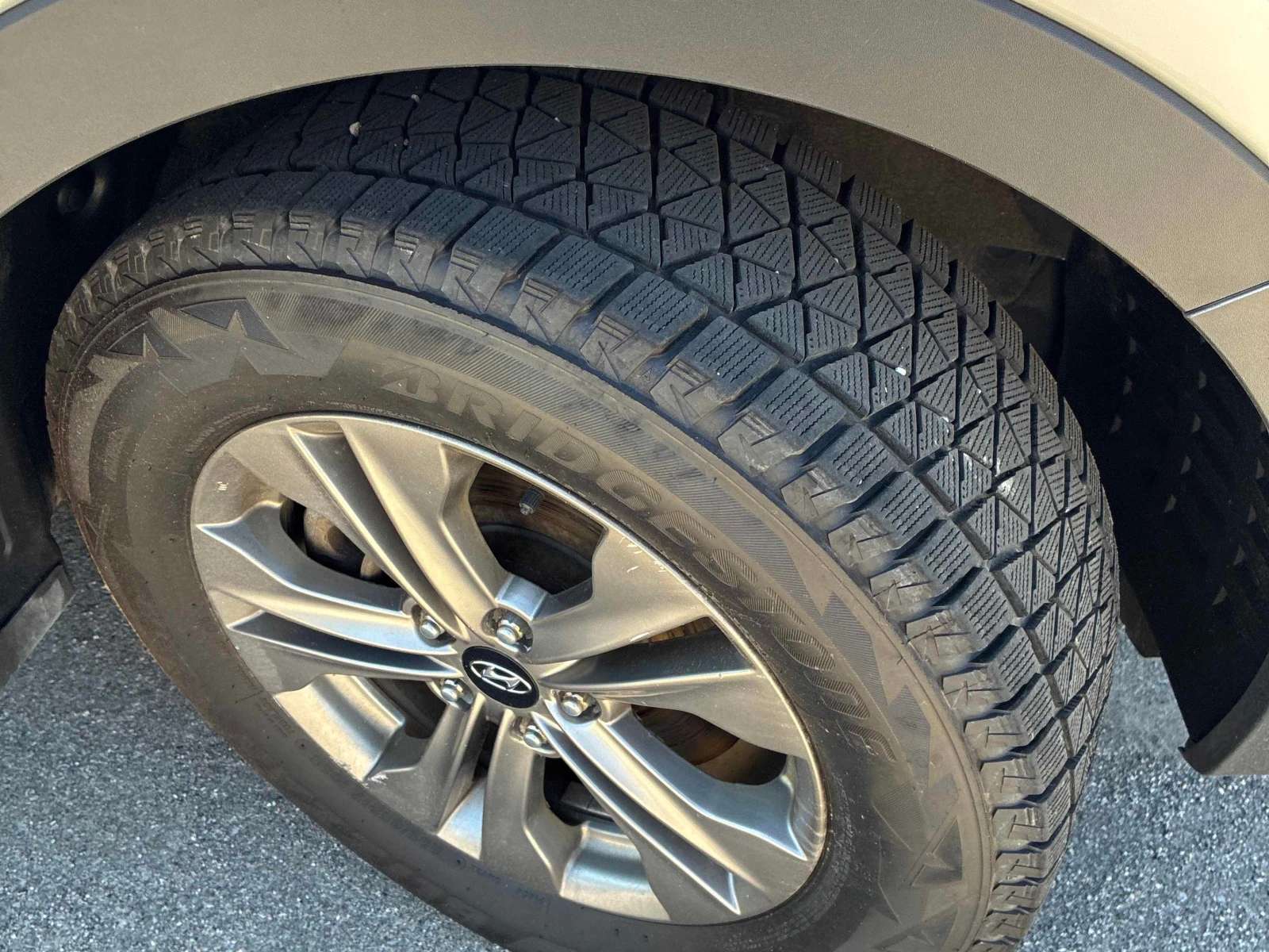 Hyundai Santa fe * FWD 4dr 2.4L * АВТОКРЕДИТ * , снимка 6 - Автомобили и джипове - 56099350