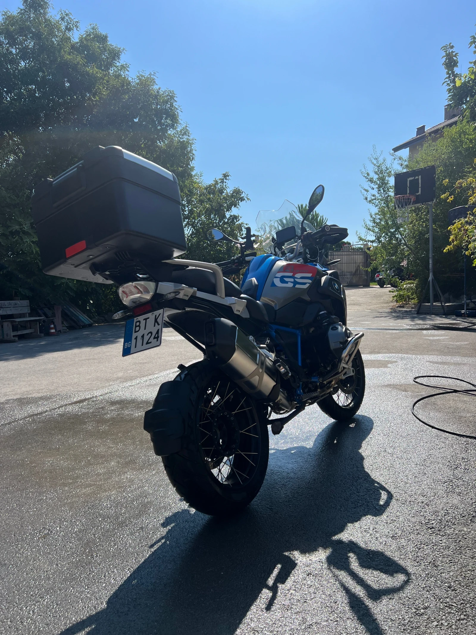 BMW R | Mobile.bg   11