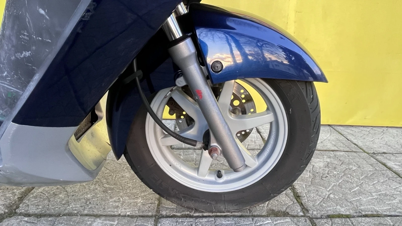 Suzuki Burgman 150 - изображение 10