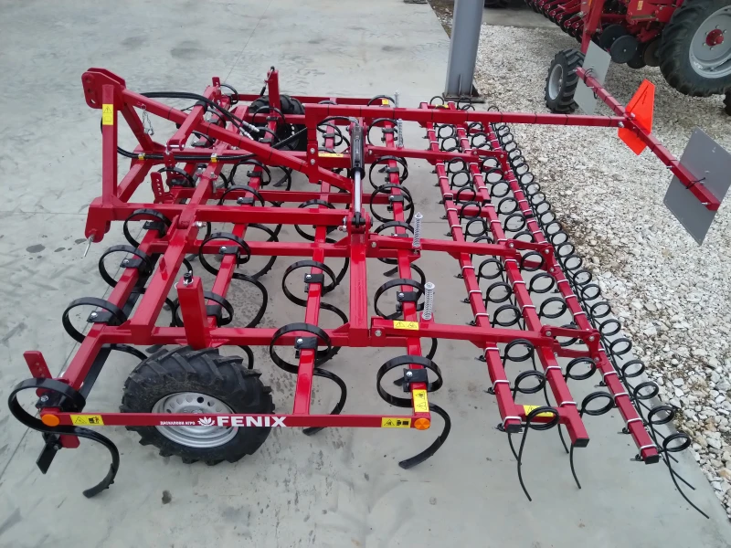 Култиватор Друга марка Fenix 4 HD КНСО, снимка 3 - Селскостопанска техника - 52841156