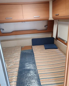 Каравана Knaus Holiday 500HL, снимка 7