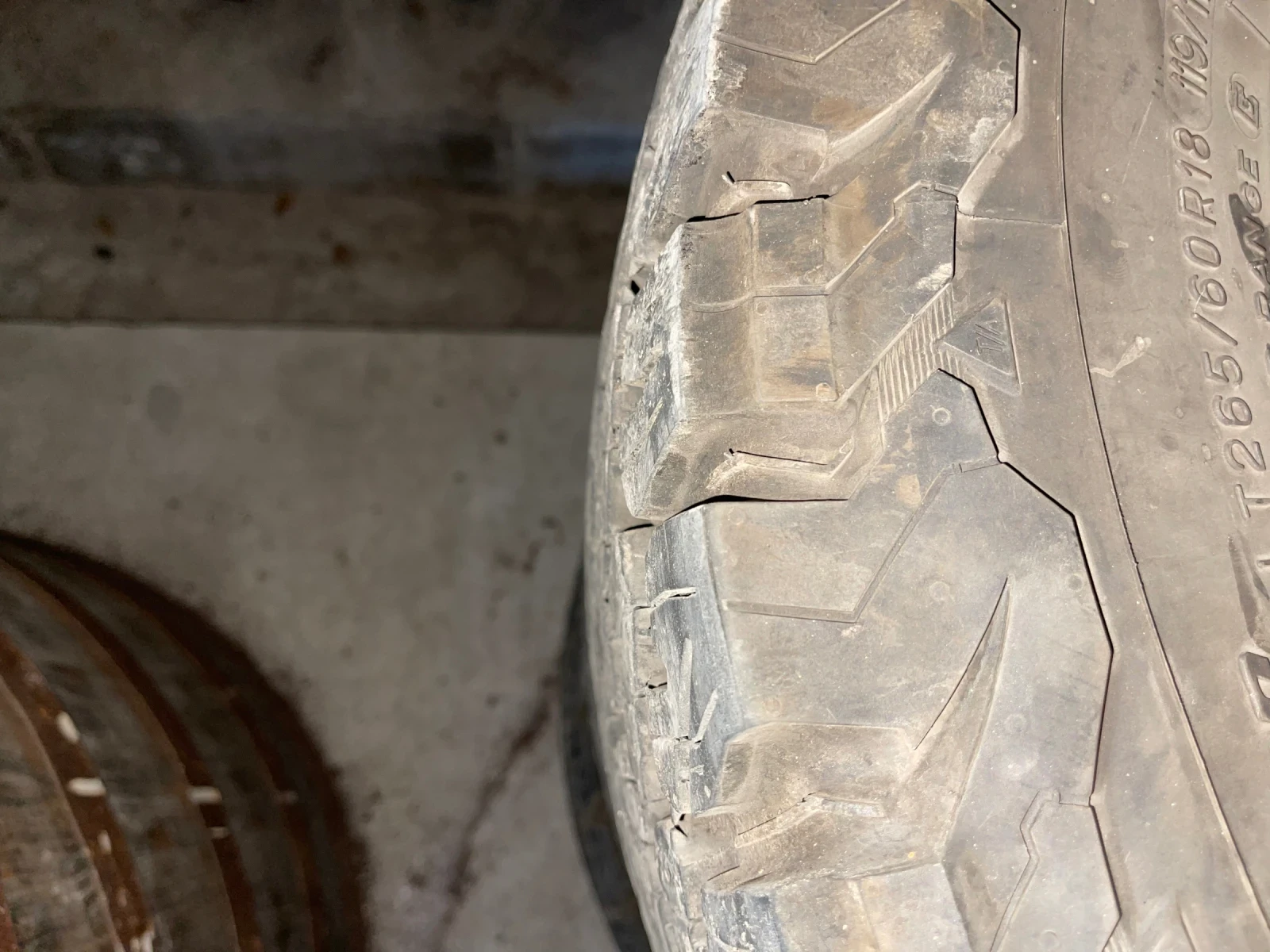 ���� 265/60R18 | Mobile.bg � ����������� 3