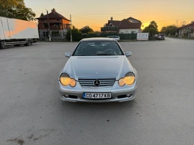 Mercedes-Benz 220, снимка 2