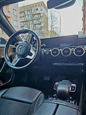 Mercedes-Benz CLA Cla180, снимка 8