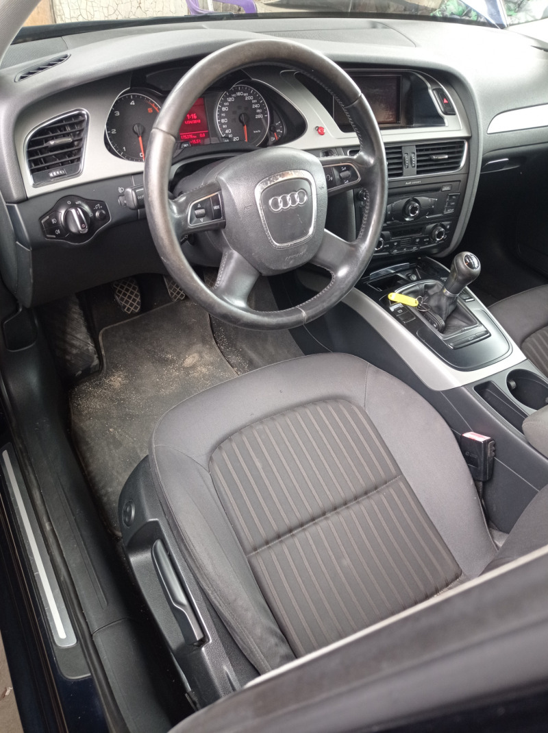 Audi A4, снимка 6 - Автомобили и джипове - 44782157
