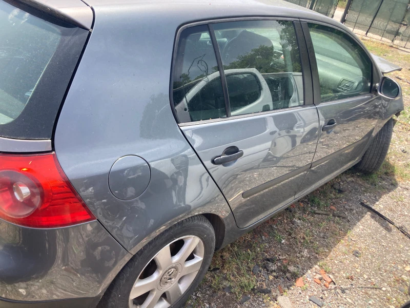 VW Golf 1, 6i на части, снимка 3 - Автомобили и джипове - 46307204