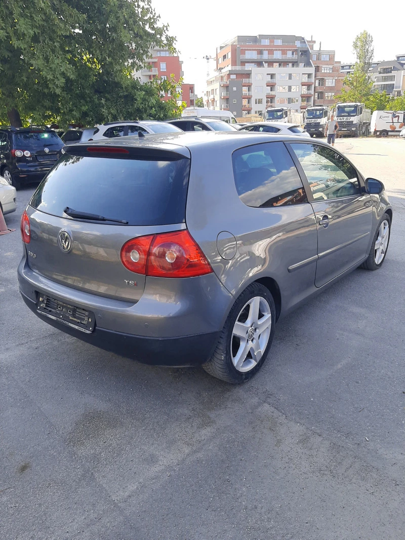 VW Golf 1.4 GTI Автомат, снимка 12 - Автомобили и джипове - 46752188